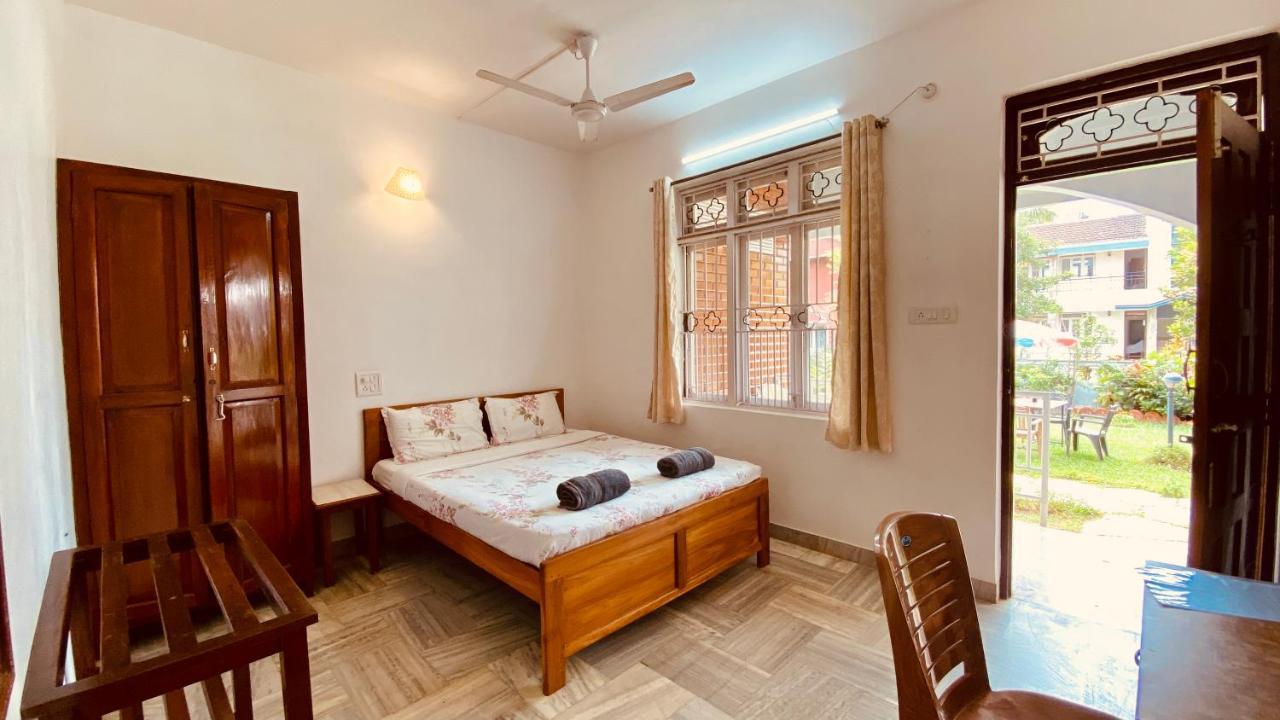 Peravel Beach Holiday Home Candolim Exterior photo